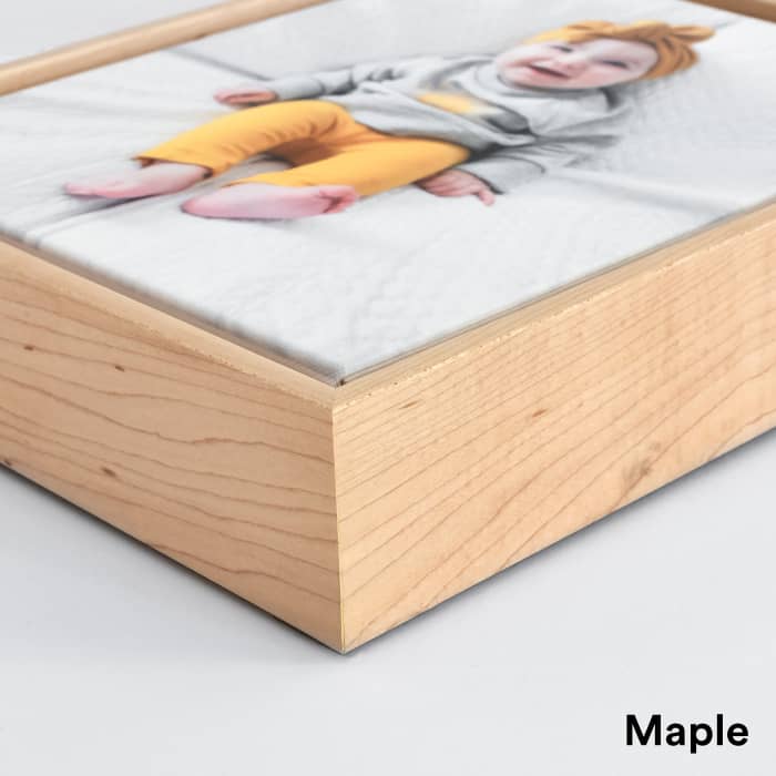 A closeup of the corner of a Maple frame.